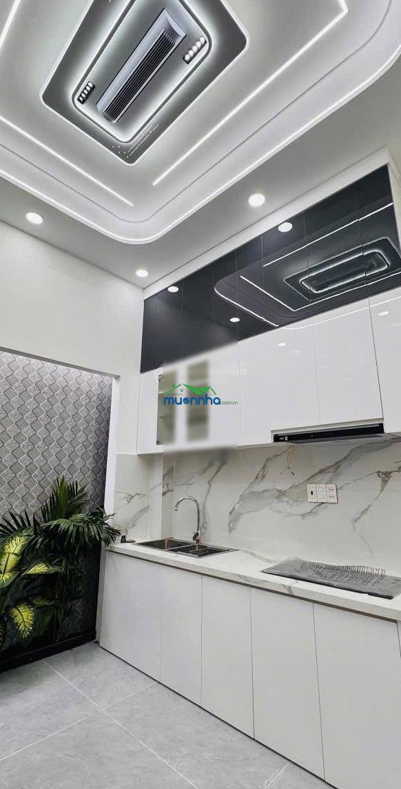 Nhà đẹp, đủ nội thất, hoàn công đủ, 4pn 5wc, nhà 2 mặt hẻm thông thoáng, gần chợ ngã tư bốn xã - 4
