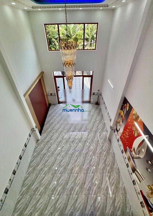 Nhà 3 tầng mặt tiền tam đông 8 hóc môn, diện tích 125m2, giá 6,2 tỷ