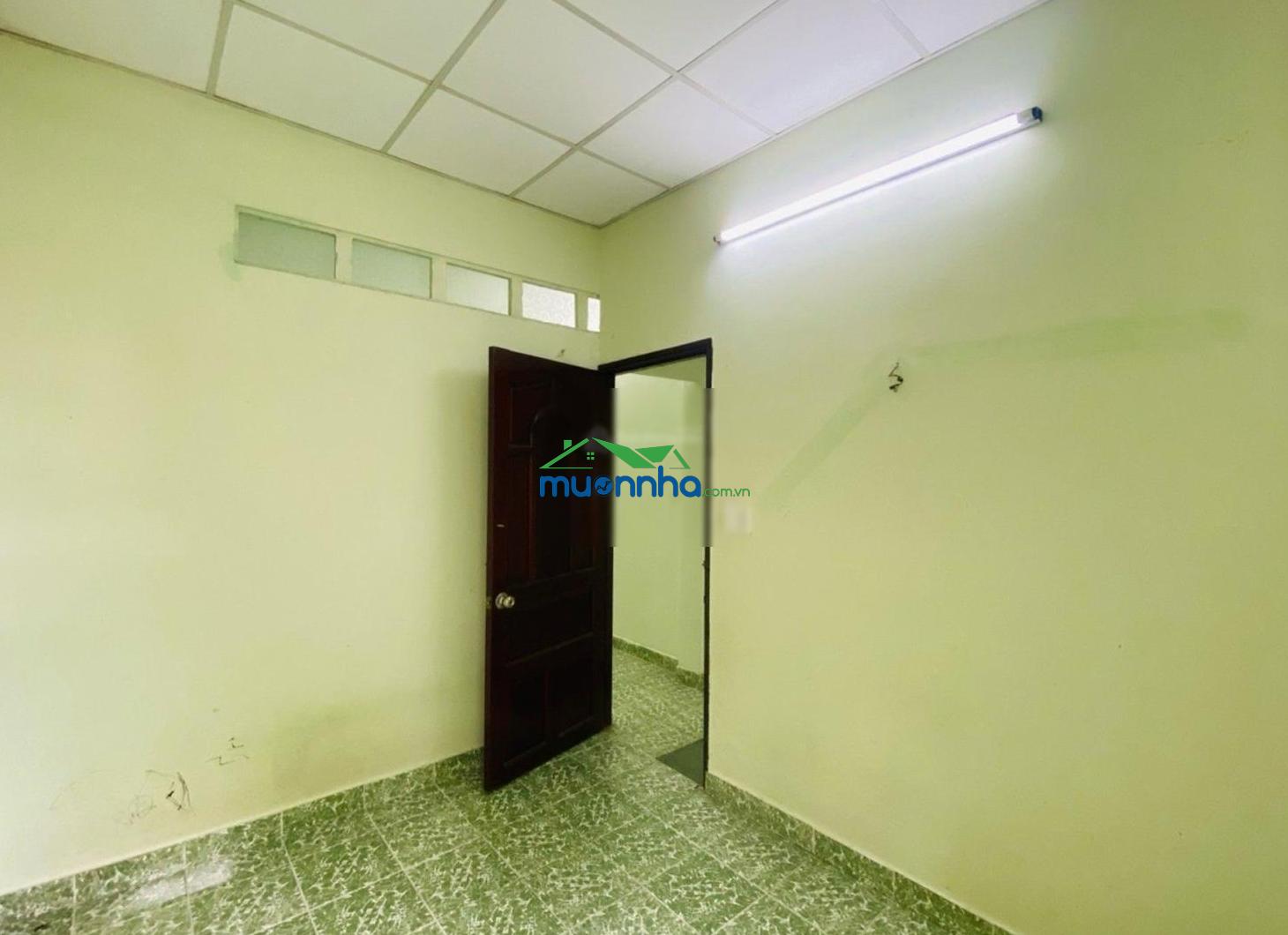 Nhà 3 tầng 3 phòng ngủ, sổ vuông đẹp, thích hợp cho gia đình nhỏ dọn vào ở ngay, giá nhỉnh 3 tỷ, - 4