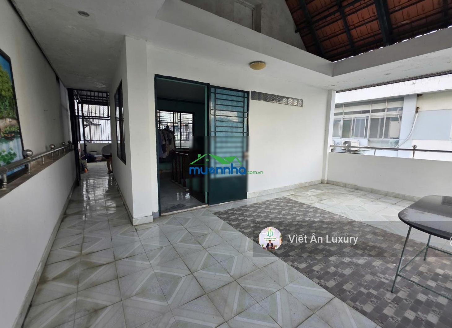 Bán nhà đường nguyễn trãi, quận 1 - đối diện cục công an. đường 10m - 105m2 - ngang khủng 6.8m - 2