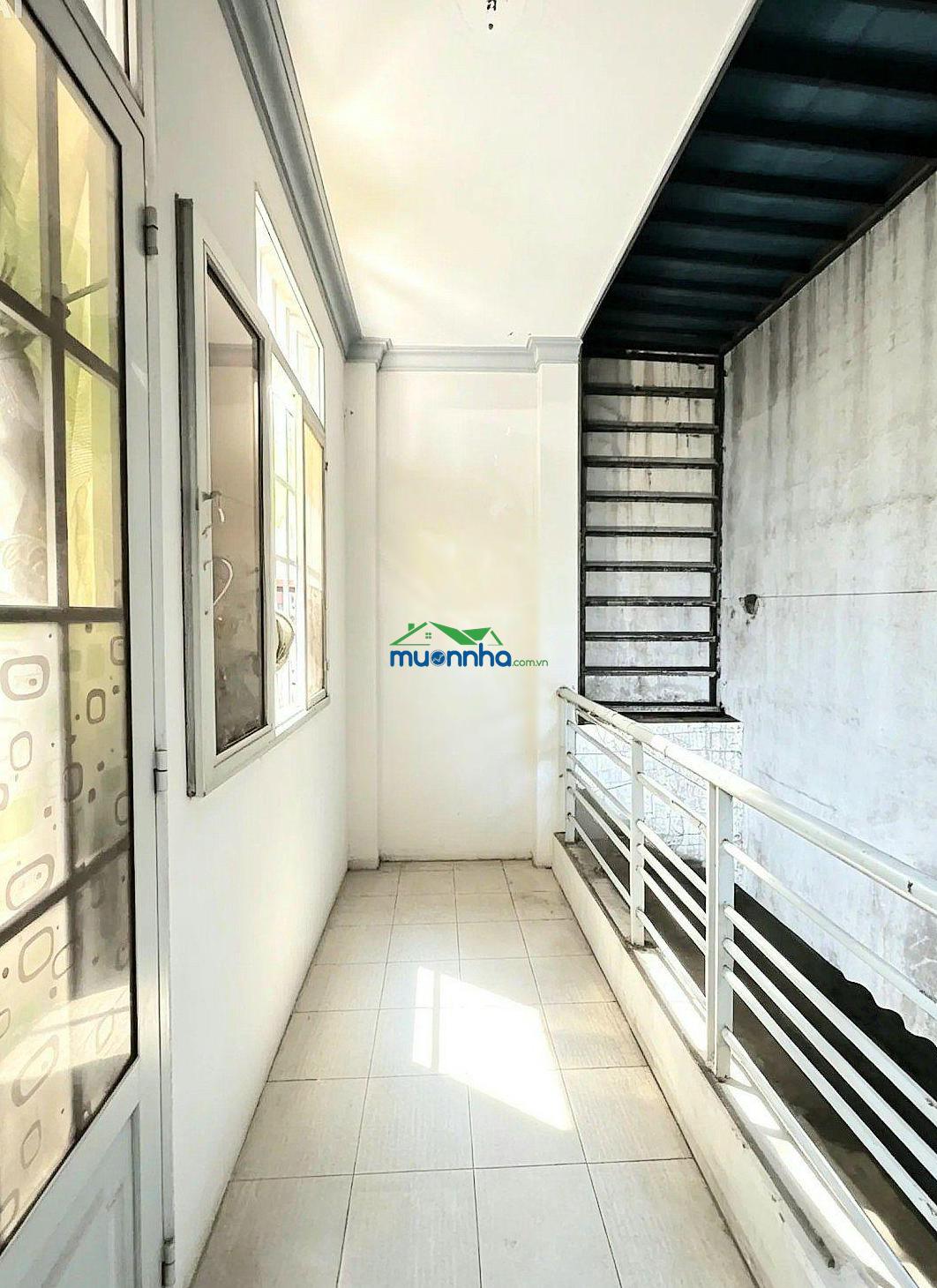Bán nhà đường tân sơn nhì, tân phú, 41m2, 2 tầng, giá chỉ 3.89 tỷ. - 2