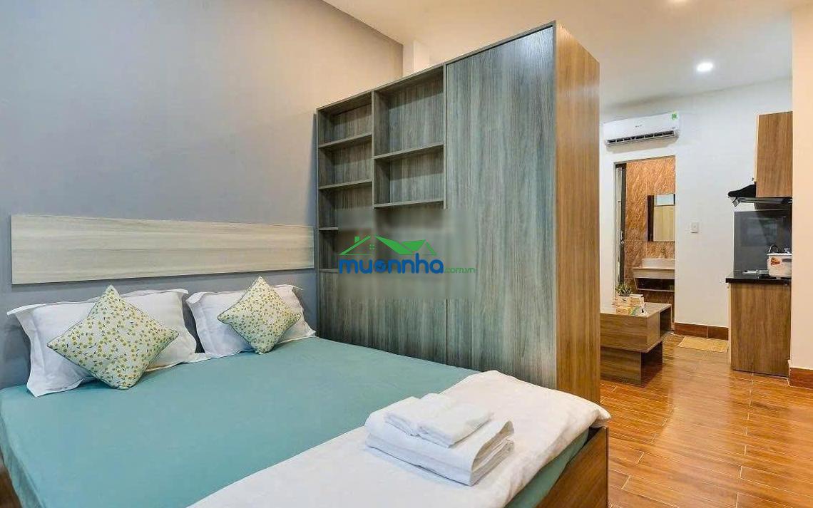 Chdv 16 phòng gần ngã tư hàng xanh, dt 7x14m, hđt 70 triệu/tháng. giá chỉ 15 tỷ