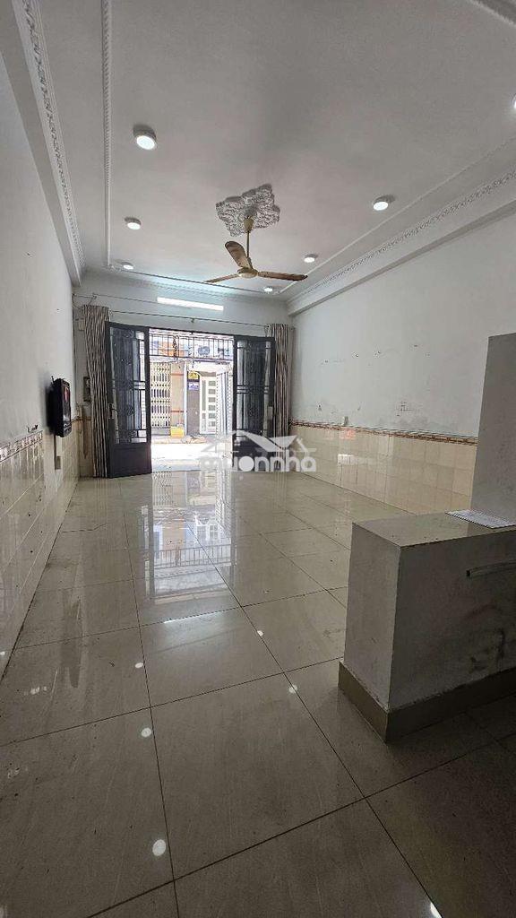 Cho thuê nhà 2 tầng hẻm oto vào nhà 4x18 giá 12 triệu - 2