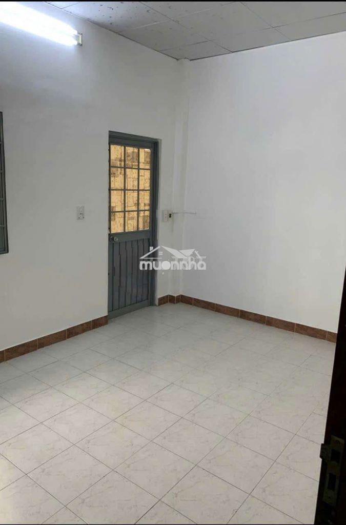 Nhà-nc-3pn-2wc-gia-12tr-tl-hoang hoa thám-p13- q.tân bình - 3