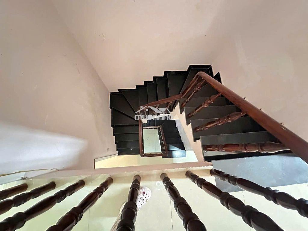 Bán nhà mễ cốc - khu cao tầng - 3tầng 4pn - 70m2 - ngang4.5m - hơn 4tỷ - 3