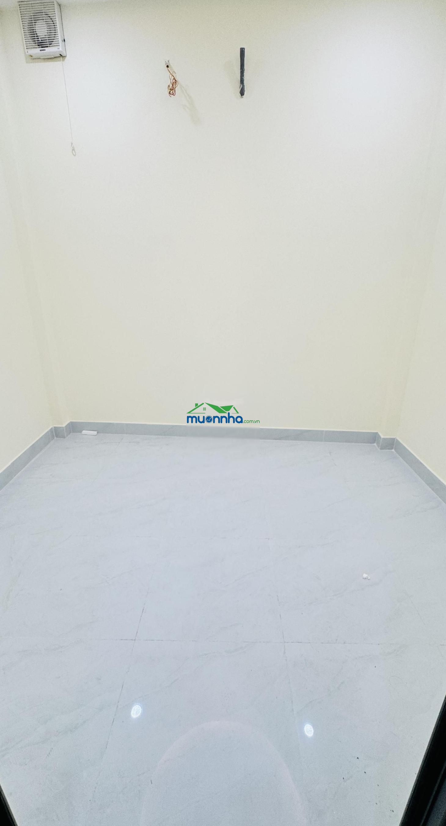 Bán nhà hẻm 266 tôn đản 3 phòng ngủ nhà mới quận 4
