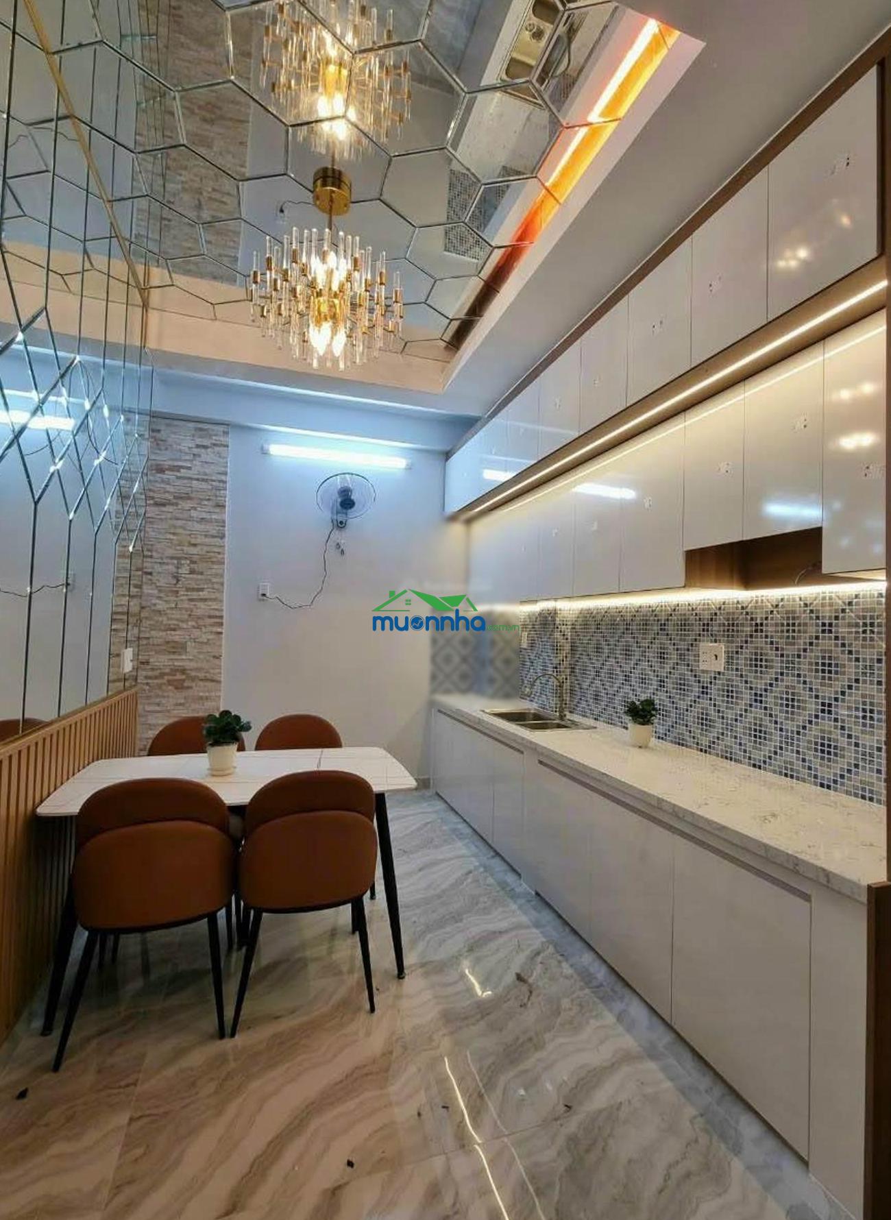 Bán nhà 2 tầng - cách mặt tiền 80m - huỳnh tấn phát - nhà bè - 3 pn - ngang 5x10m - giá 4.4 tỷ - 2