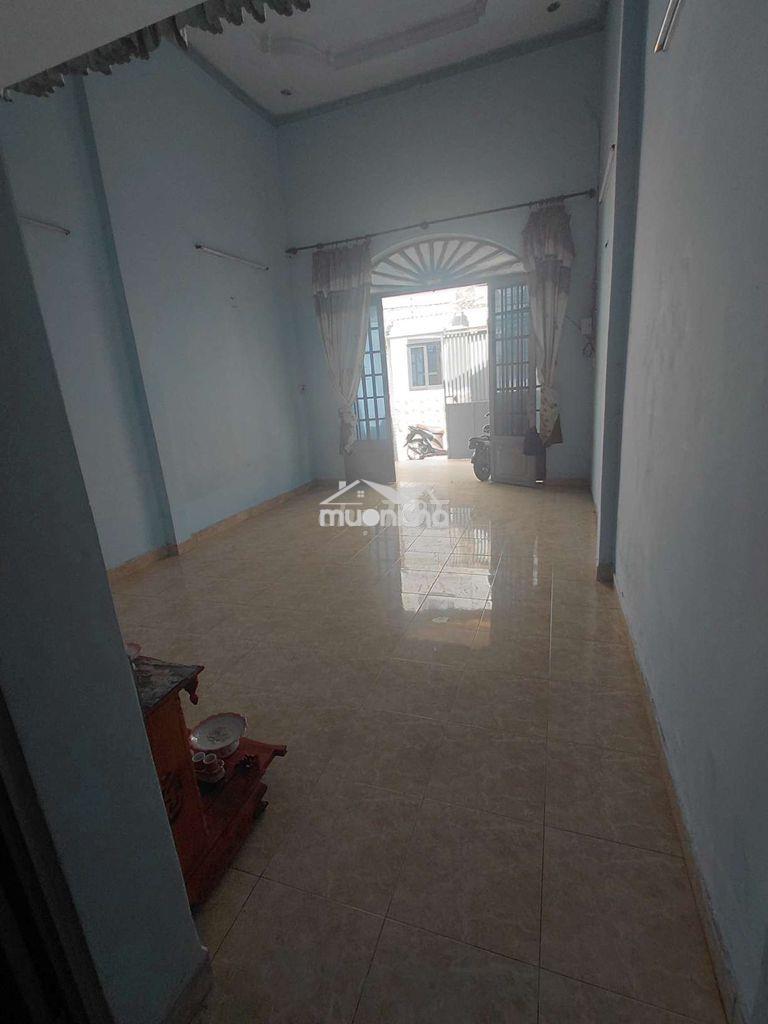 Cho thuê nhà 4 x 20m trệt lửng 3pn đỗ nhuận - 2