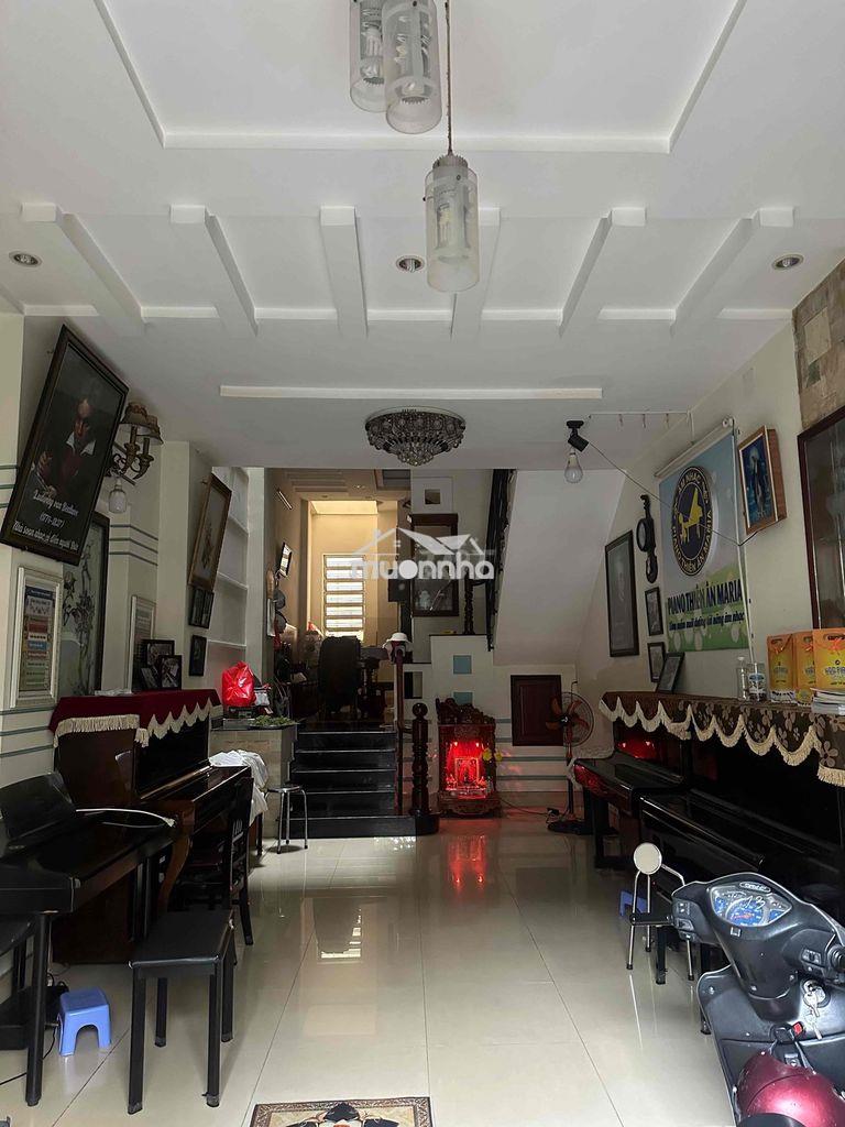 Cần bán nhà 3t btct kiên cố