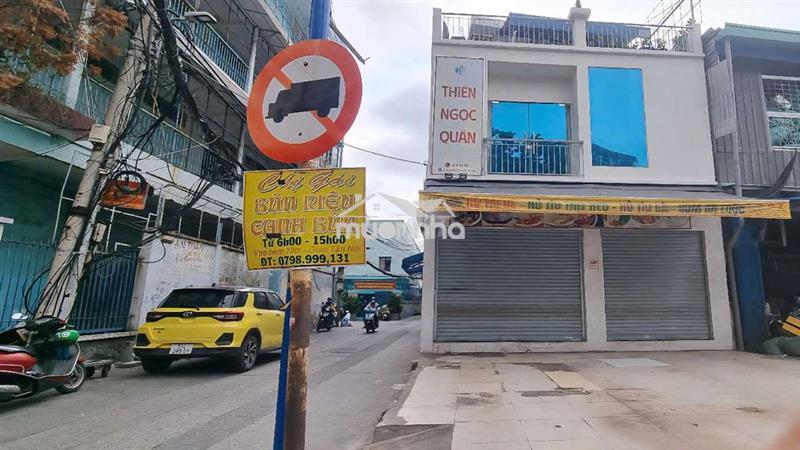 Cho thuê mặt bằng 7m x 9m 2 mặt tiền