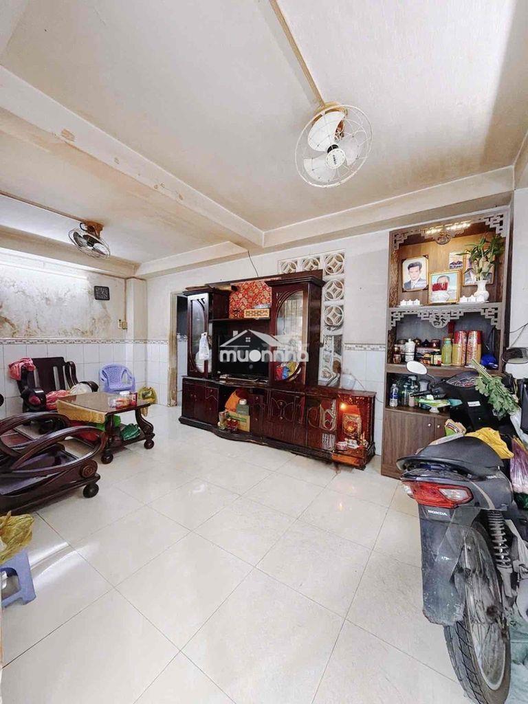 Nhà 2 tầng đúc - nở hậu đẹp - dtsd 100m2 - 3