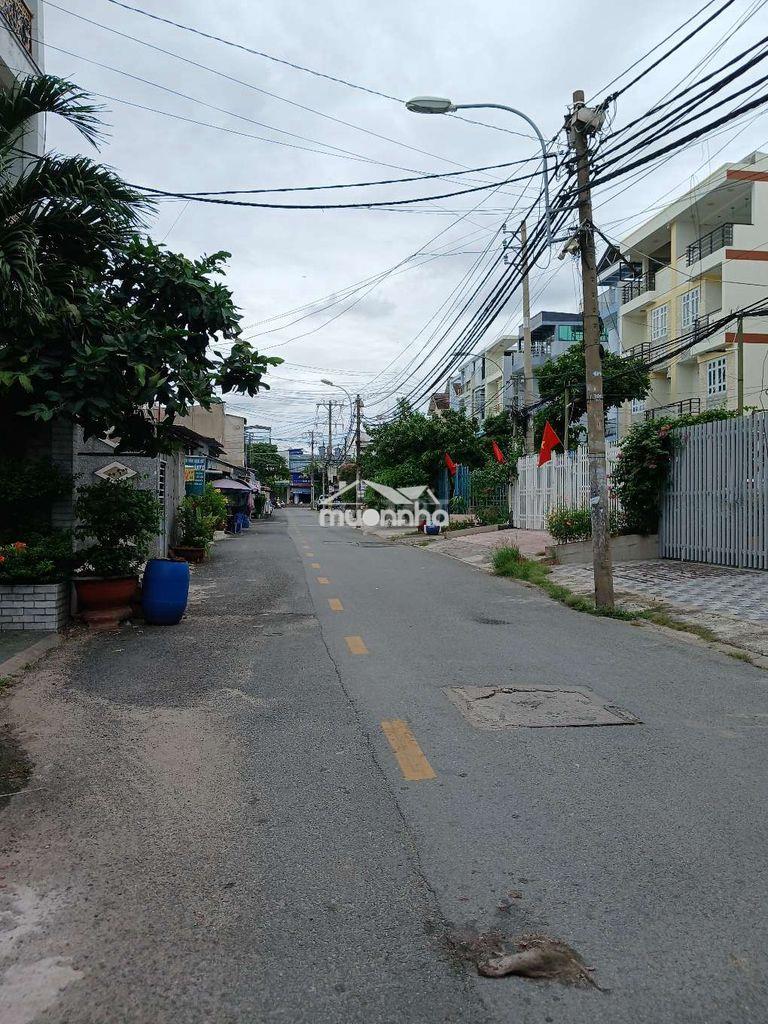 Cho thuê nhà phan văn hớn- 2 tầng- dt 75m2- đường nhựa 10m- 9 triệu/1t - 3