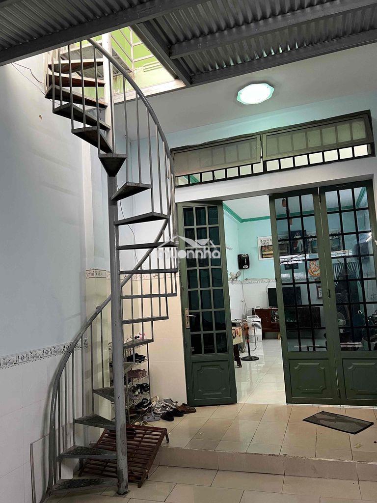 Phòng trọ đường phạm thế hiển - 2