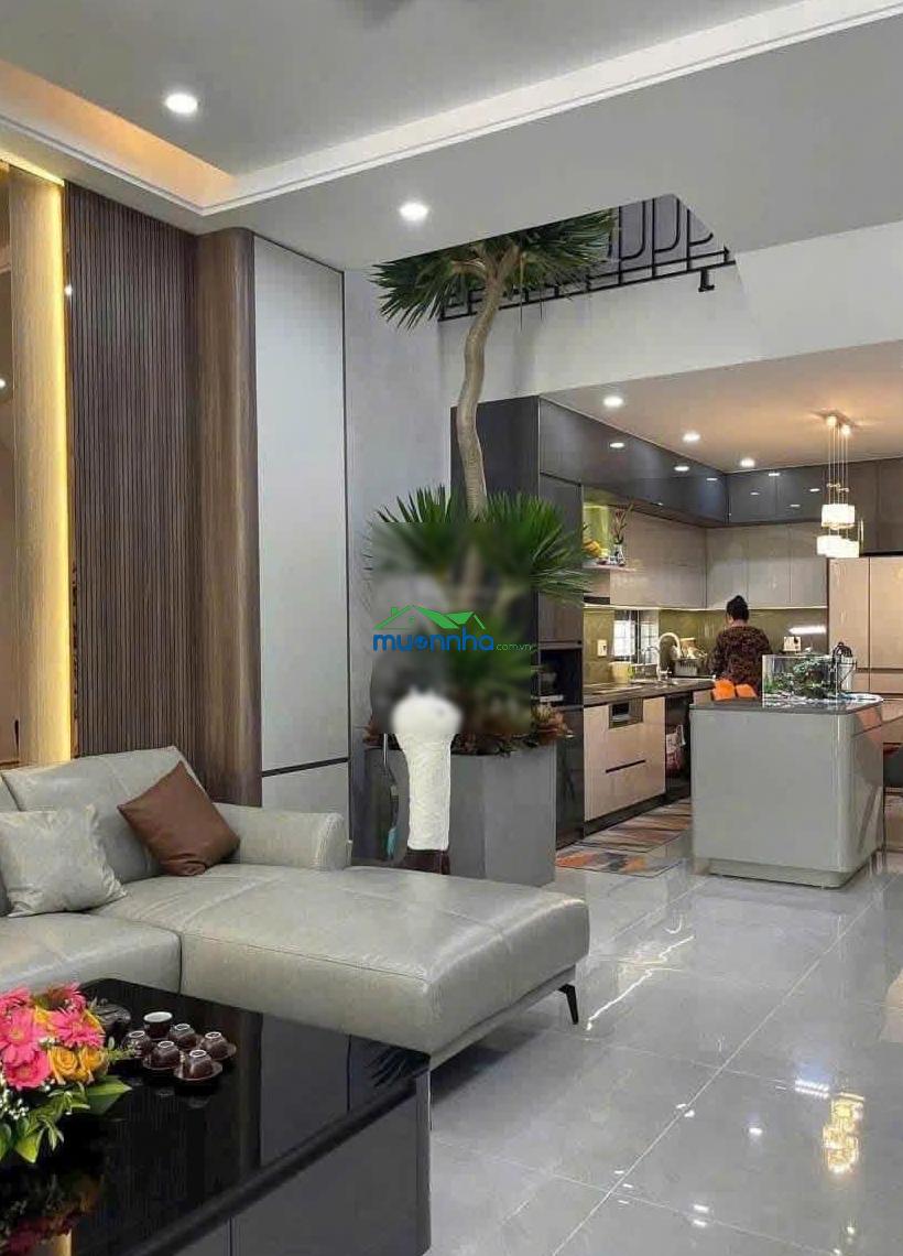 Nhà 1 trệt 1 lầu 4 phòng ngủ rộng rãi, dọn vào ở ngay - cách chợ bình chánh 100m - 3
