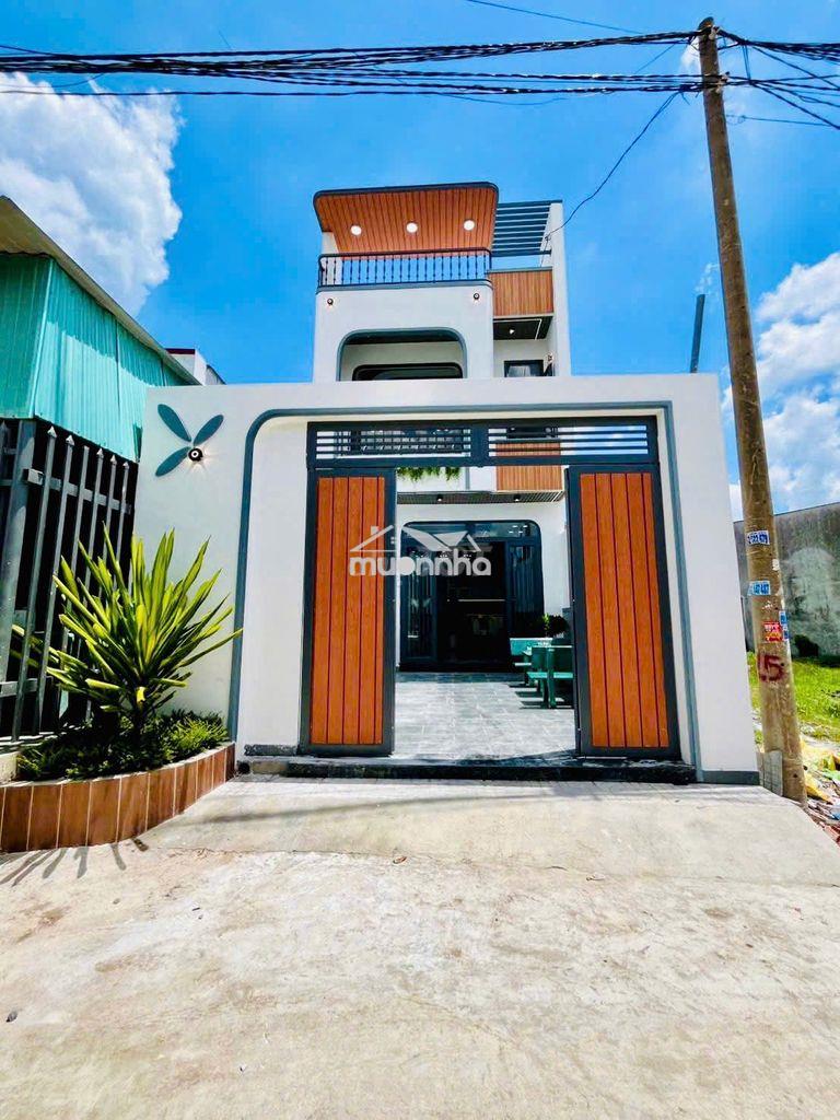🏡 Chú 5 bán nhà đẹp kế ubnd vị trí đẹp giá 2,75 tỷ - 3