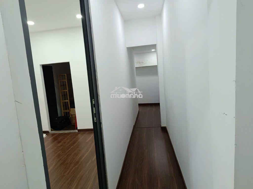 Nhà đẹp phạm thế hiển - hẻm thông - 2tầng 3pn - 64m2 - nở hậu - hơn5tỷ - 4