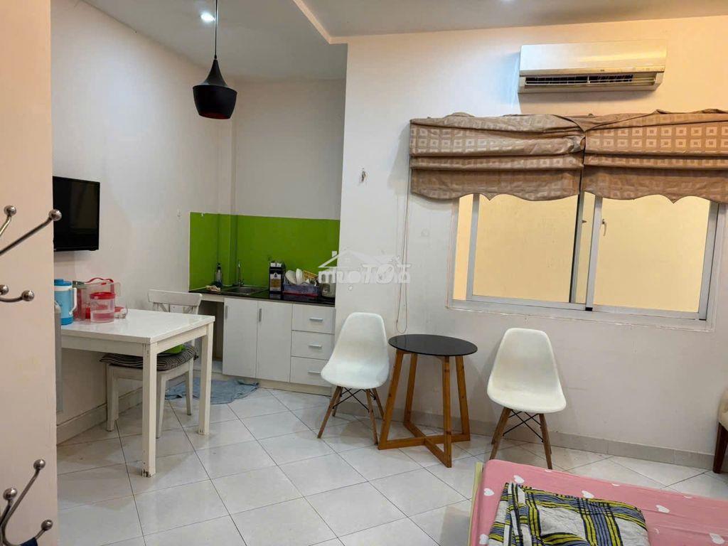 Cho thuê chung cư 590 cmt8, nhiêu lộc 50m2 1pn chỉ 8tr/tháng - 3