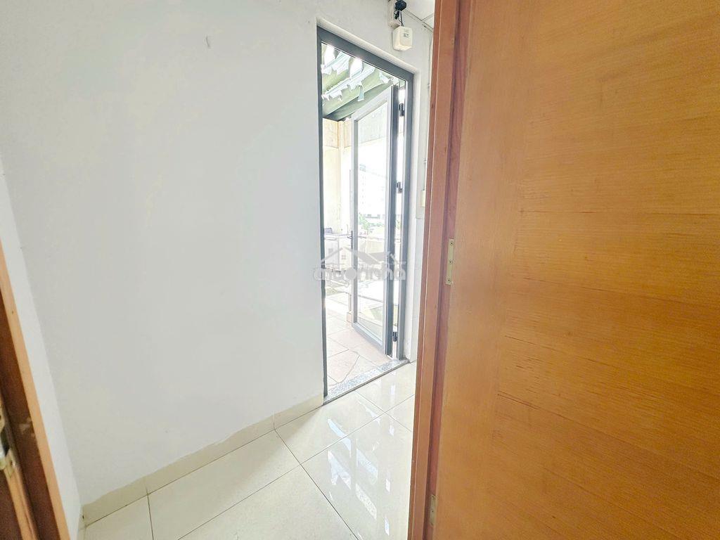 Cho thuê phòng trọ 27m2 full nội thất, tách bếp kế bên etown cộng hoà - 4