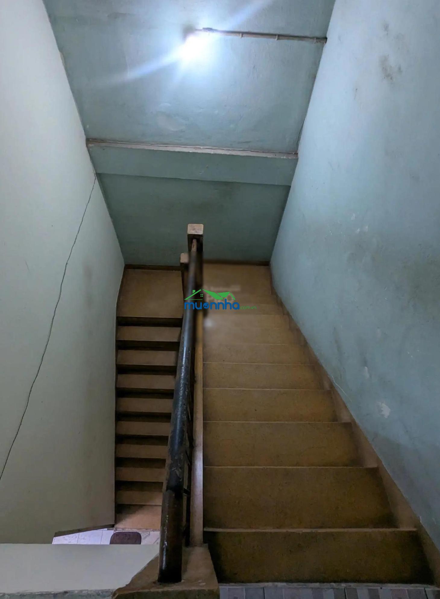 Chỉ 9.3 tỷ! hẻm xe hơi 4,1m x 16m dtcn ~70m2 ngay khu phan xích long - Ảnh 3