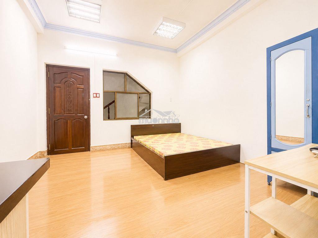 Chính chủ cho thuê phòng tiện nghi lầu 1 gần sở thú - 2