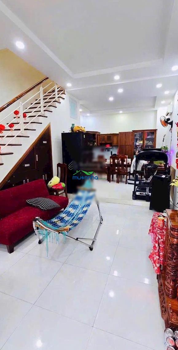 Nhà 3 tầng kiên cố 66m2 ngang 4.7m sổ vuông hoàn công, xe hơi ngủ trong nhà gần mặt tiền vành đai 2 - 4