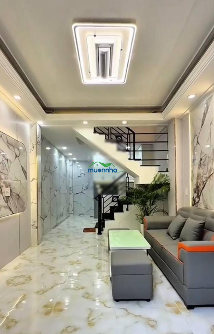Nhà 3 tầng - vào ở liền - gần đường xe tải - kế chợ bùi văn ba - 4pn - nhỉnh 4 tỷ - 4