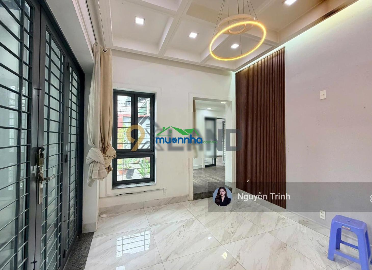 Bán gấp nhà 3tầng-ngay truờng đh ngân hàng-hoàng diệu 2-dt 240m2 ngang 10m,khai thác cao,xd cao tầg - 3