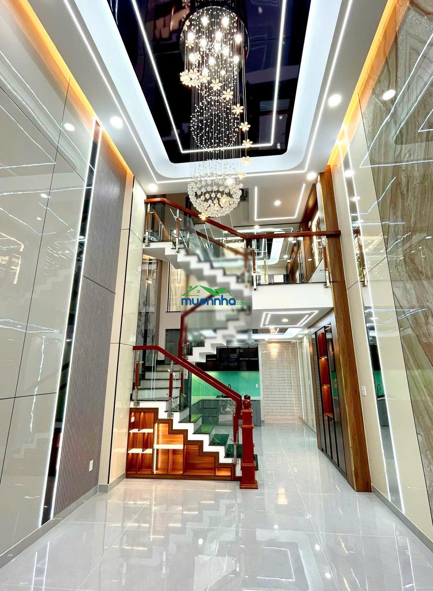 Nhà mới ở ngay đường mã lò hoa hồng 1%