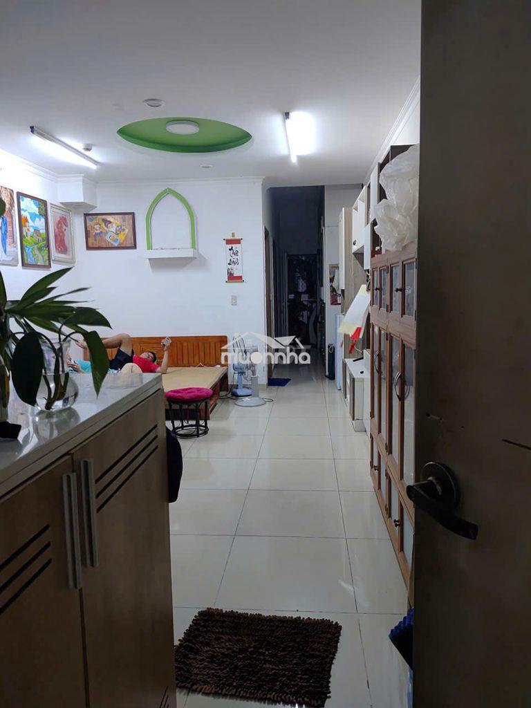 Bán căn 2pn1wc tặng full nội thất giá 2,35ty.nhà mới ở liền green town - 4