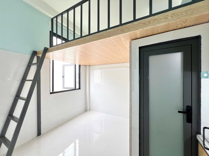 Phòng trọ cửa sổ có thang máy gần đại học văn lang  - 2
