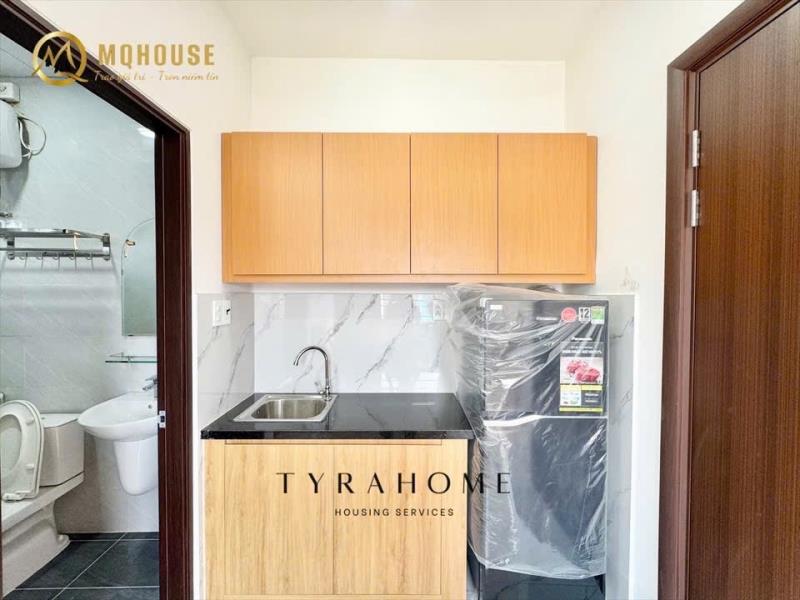 Studio ban công, thang máy, hầm xe gần ngay khu phố ẩm thực phan xích long, đại học văn lang, cầu bông quận 1 - 3