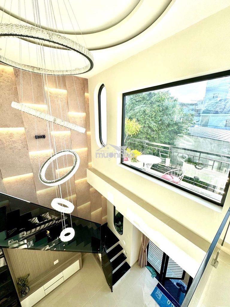 Mới xây 84trm ngang 5m hẻm xe hơi đậu cửa full nội thất chợ an nhơn
- 4