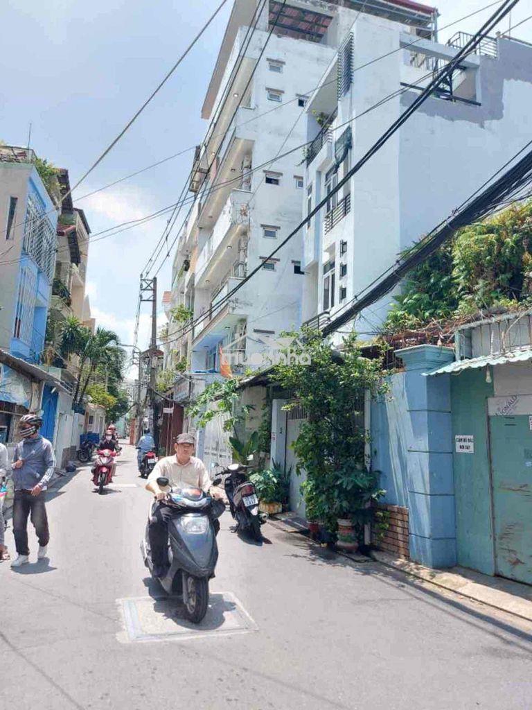 Hẻm xe hơi tránh -145m2-ngang 5,6m-3tầng-cho thuê 30tr/th-chỉ 101tr/m2 - 3