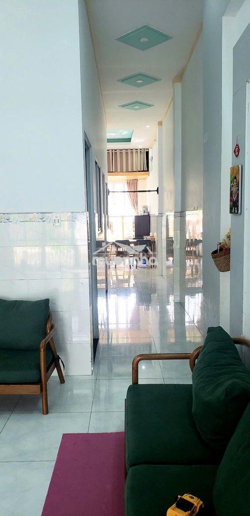 Chính chủ cần bán nhà cấp 4 100m2 full thổ cư sát bên đh bình dương.
