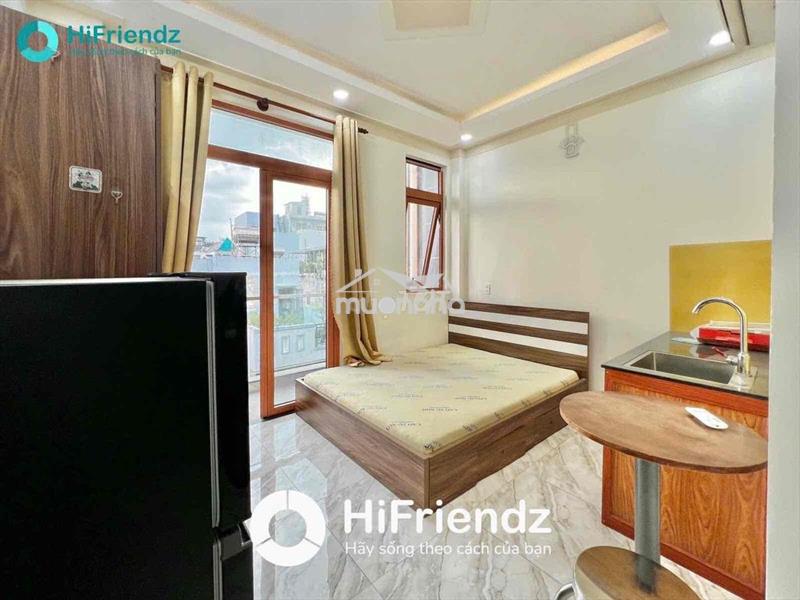 Studio ban công full nội thất thang máy ngay trung tâm