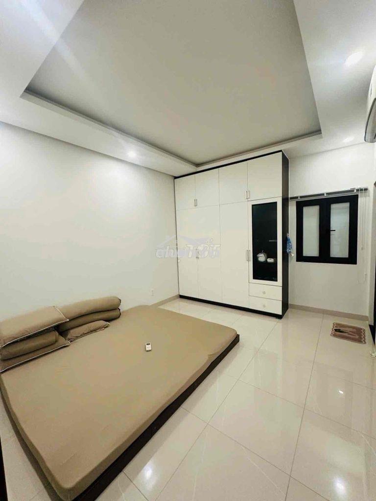Nhà canh chợ phạm văn bạch 50 m² 3 pn hẻm oto thông 4.9 tỷ - 2