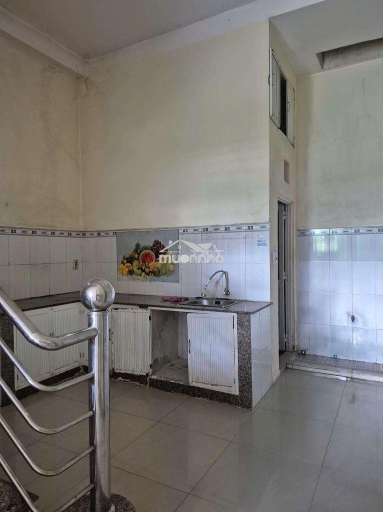 Cho thuê nhà hẻm xe hơi gần chợ đại hải.dt 4*12-1 lầu -2pn -2wc - 2