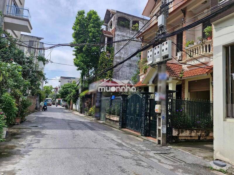 Bán nhà căn góc 2 mặt tiền ngô quyền q.10 (dt:6.7x15) nhà 3 lầu - 2