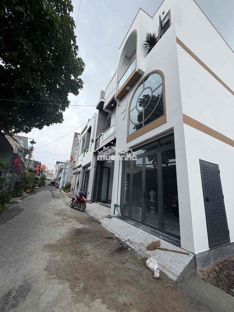Góc 2 mặt tiền–nhà 3 tầng tân hiệp đầu đường phúc long – full nội thất