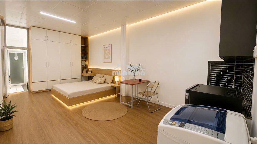 Studio có sân sau siêu rộng thoáng mát full nội thất ngay luỹ bán bích - 2
