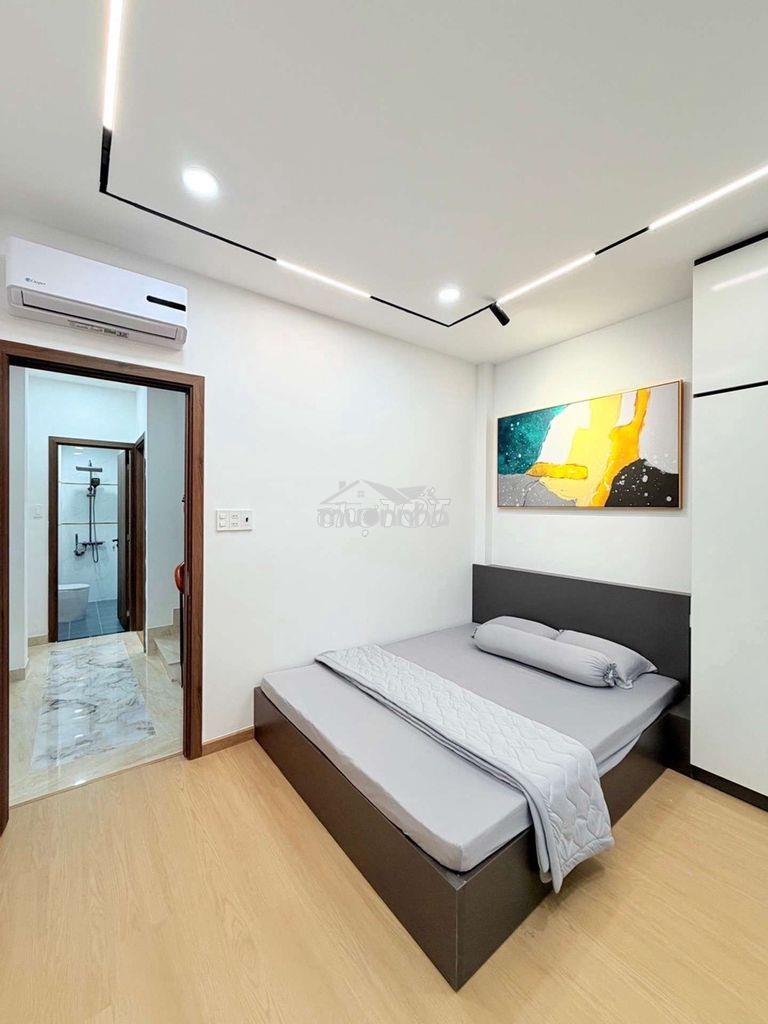 Ngay chợ vải tân bình, hẻm 911 lạc long quân, sẵn 4 tầng bê tông 