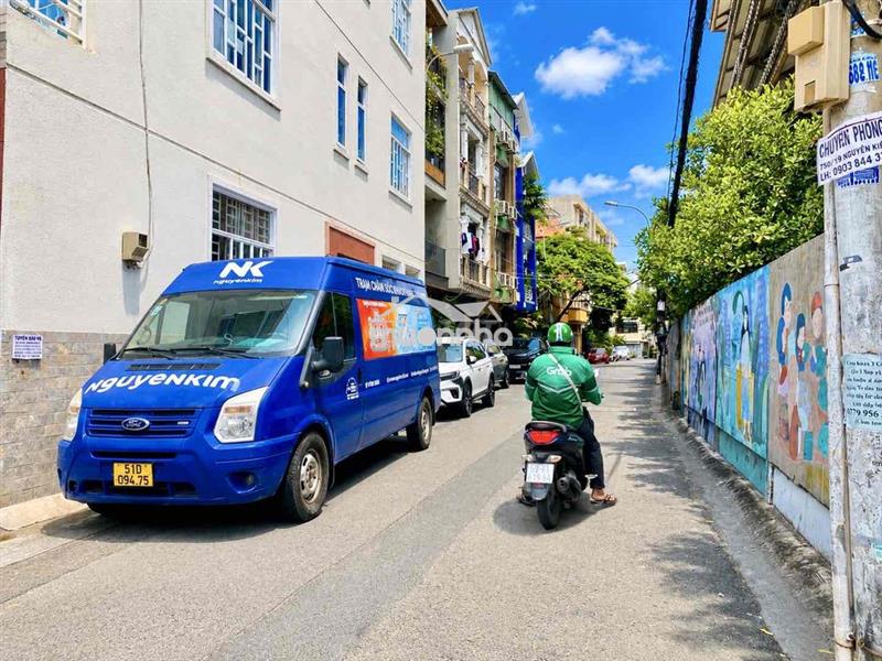 Siêu hiếm - hxt nguyễn kiệm, phú nhuận - xe hơi ngủ nhà 3 tầng