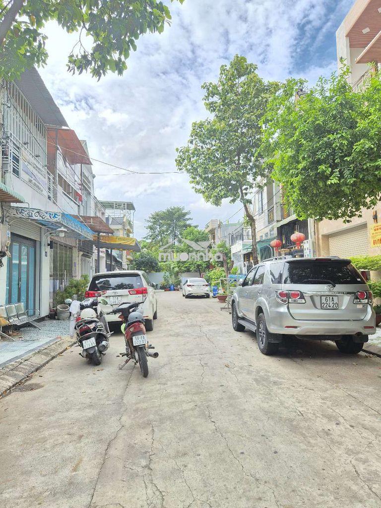 Nhà lầu sổ hồng riêng gần ngã tư chiêu liêu - 2