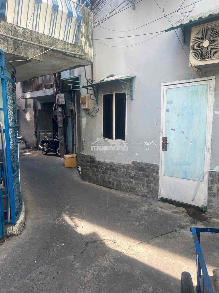 Nhà 2 tầng quận 6 chỉ nhỉnh 2 tỷ - 3