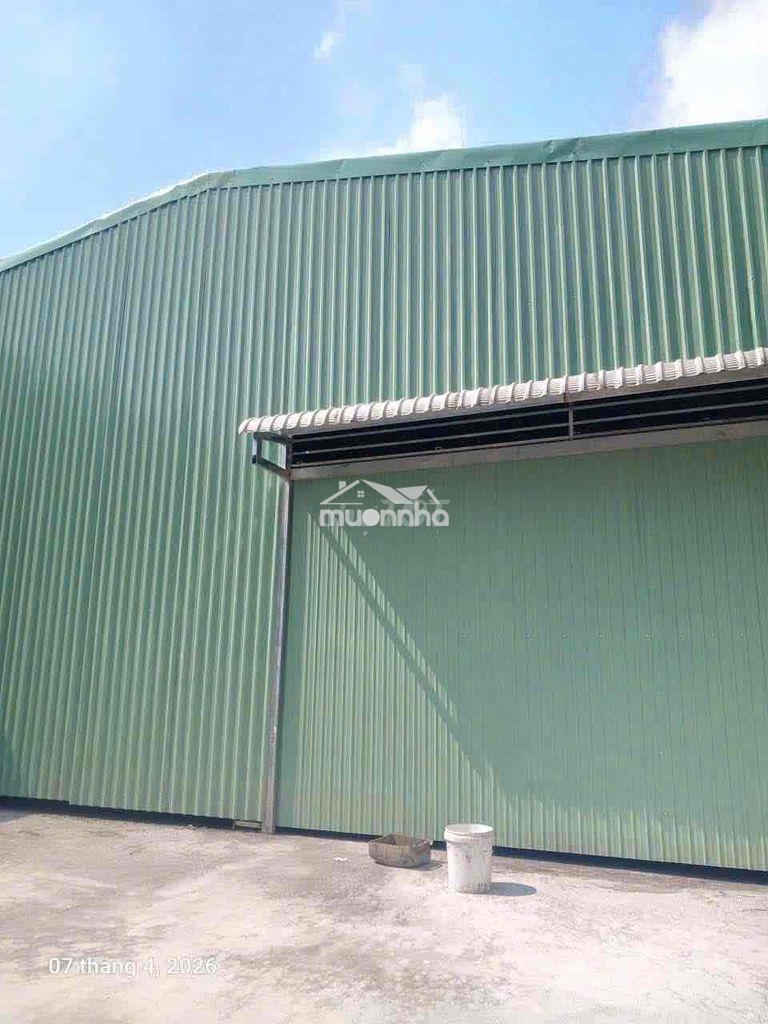 Cho thuê kho xưởng sát quốc lộ 1k , đông hoà , dĩ an , bình dương