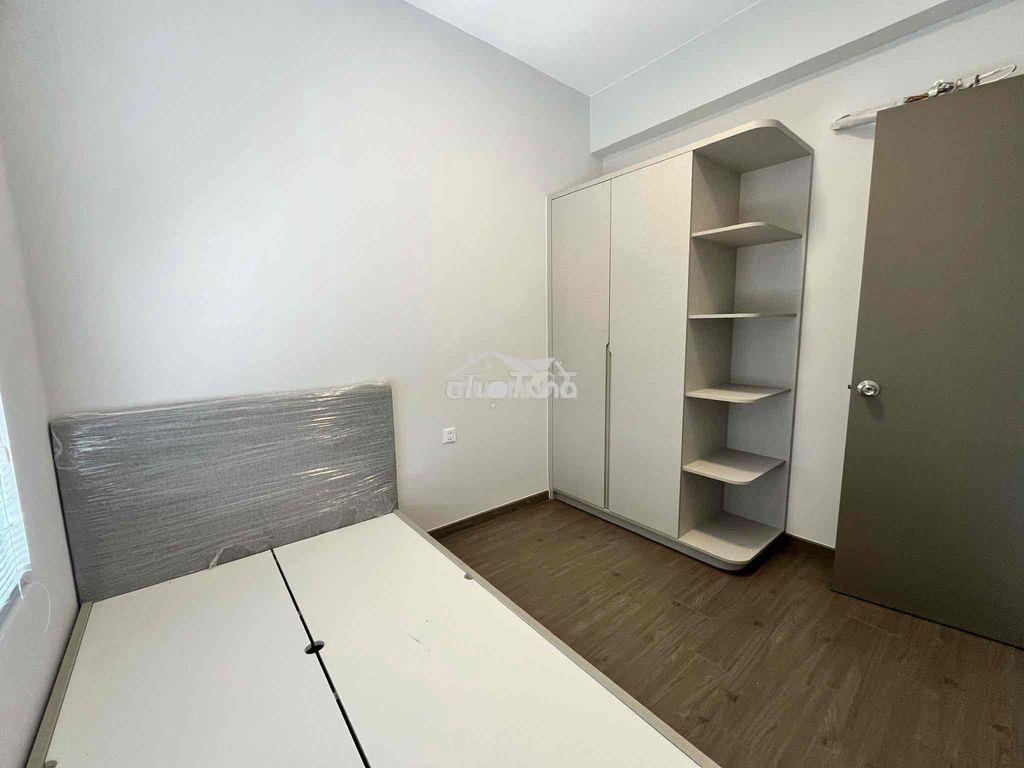 Cho thuê 3pn giá 10tr/tháng, sẵn 4 máy lạnh, máy giặt , giường tủ - 2