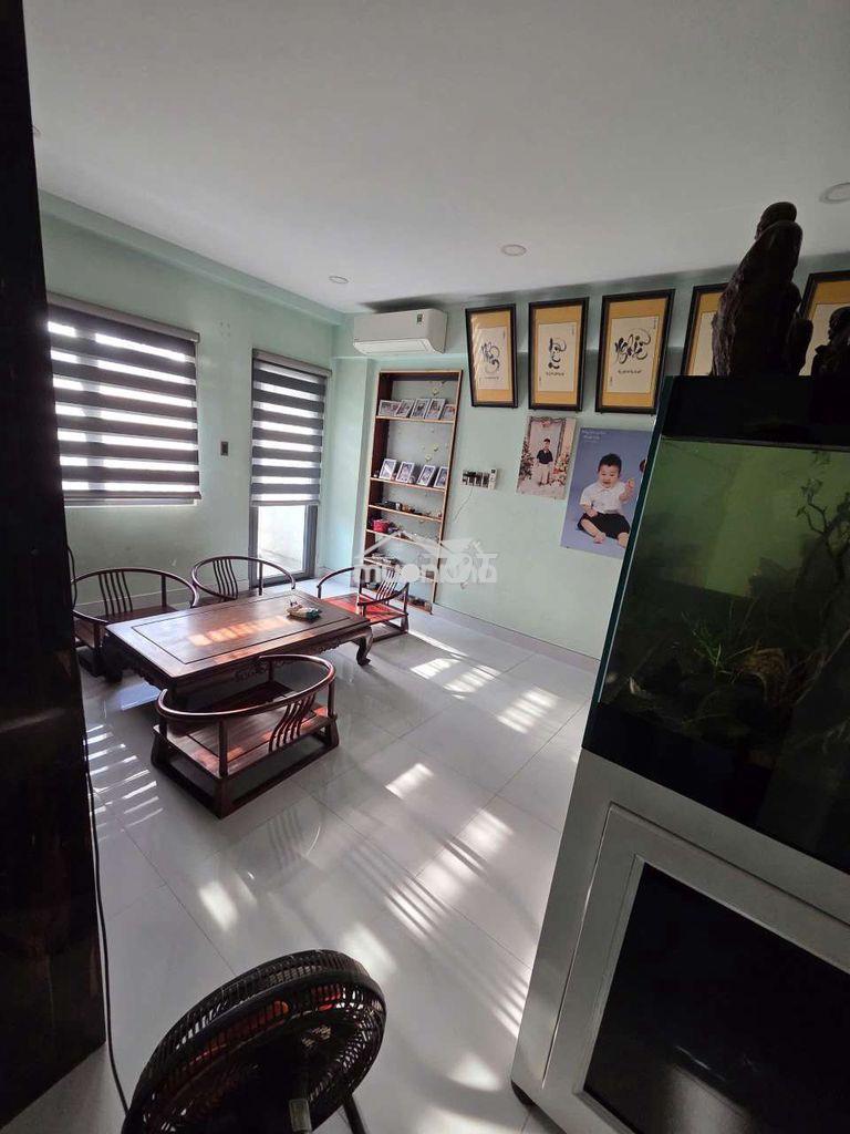 Cần bán căn góc chung cư bình thới phường 8 quận 11. 80m2 có 3 phòng