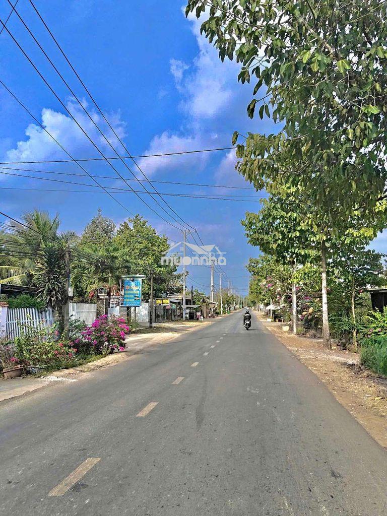 Đất mặt tiền phong thủy tốt  - 2