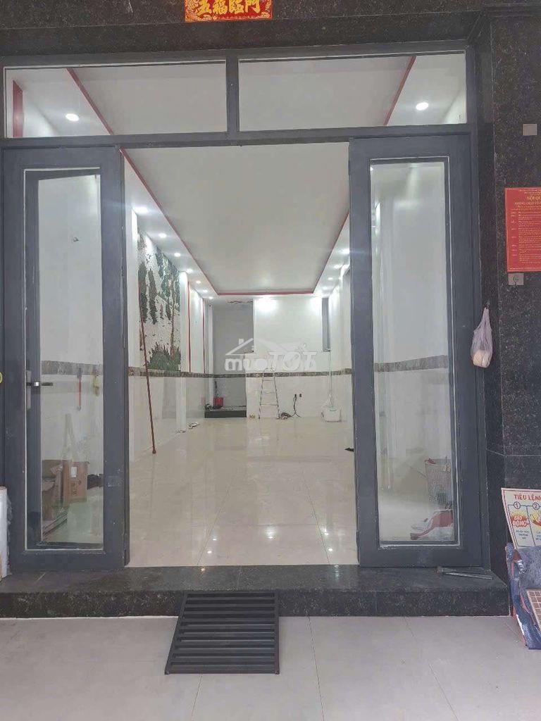 Cho thuê nhà nội thất cơ bản
