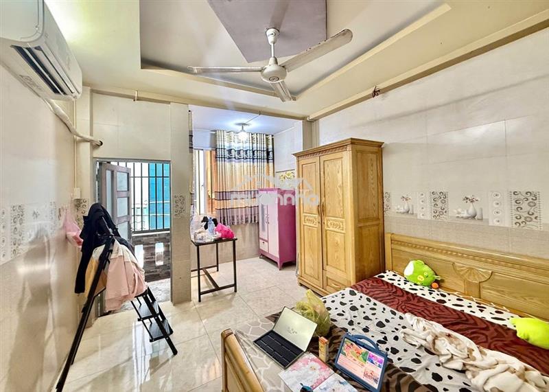 Cho thuê nhà hẻm 27 điện biên phủ - 5 phòng - 18,5tr/tháng -5 máy lạnh